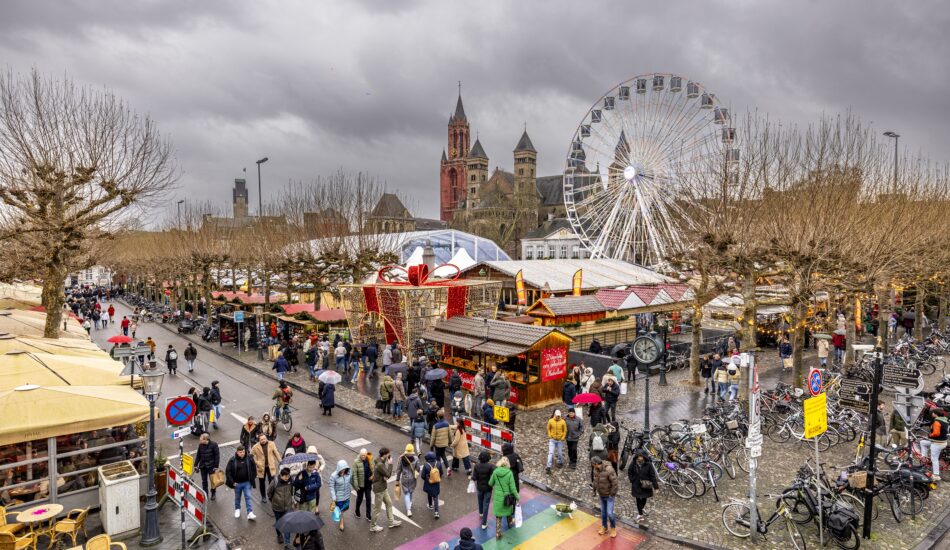 Het is weer tijd voor kerstmarkten zoals hier in Maastricht